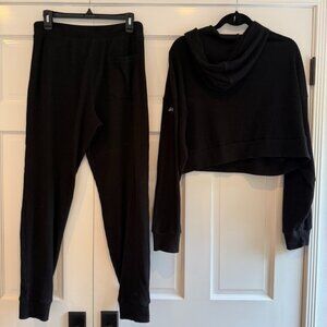 Ribbed Black Women's Alo Sweatsuit, M